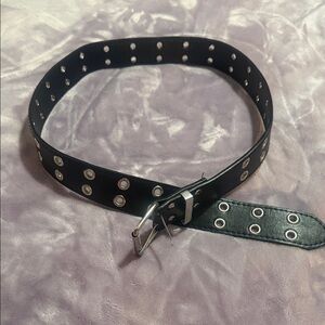 Sleek Black Grommet Belt